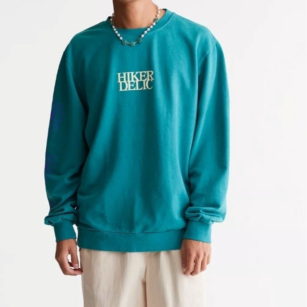 Urban Outfitters UO Hikerdelic Common Chickory Sweatshirt SMALL Made in USA